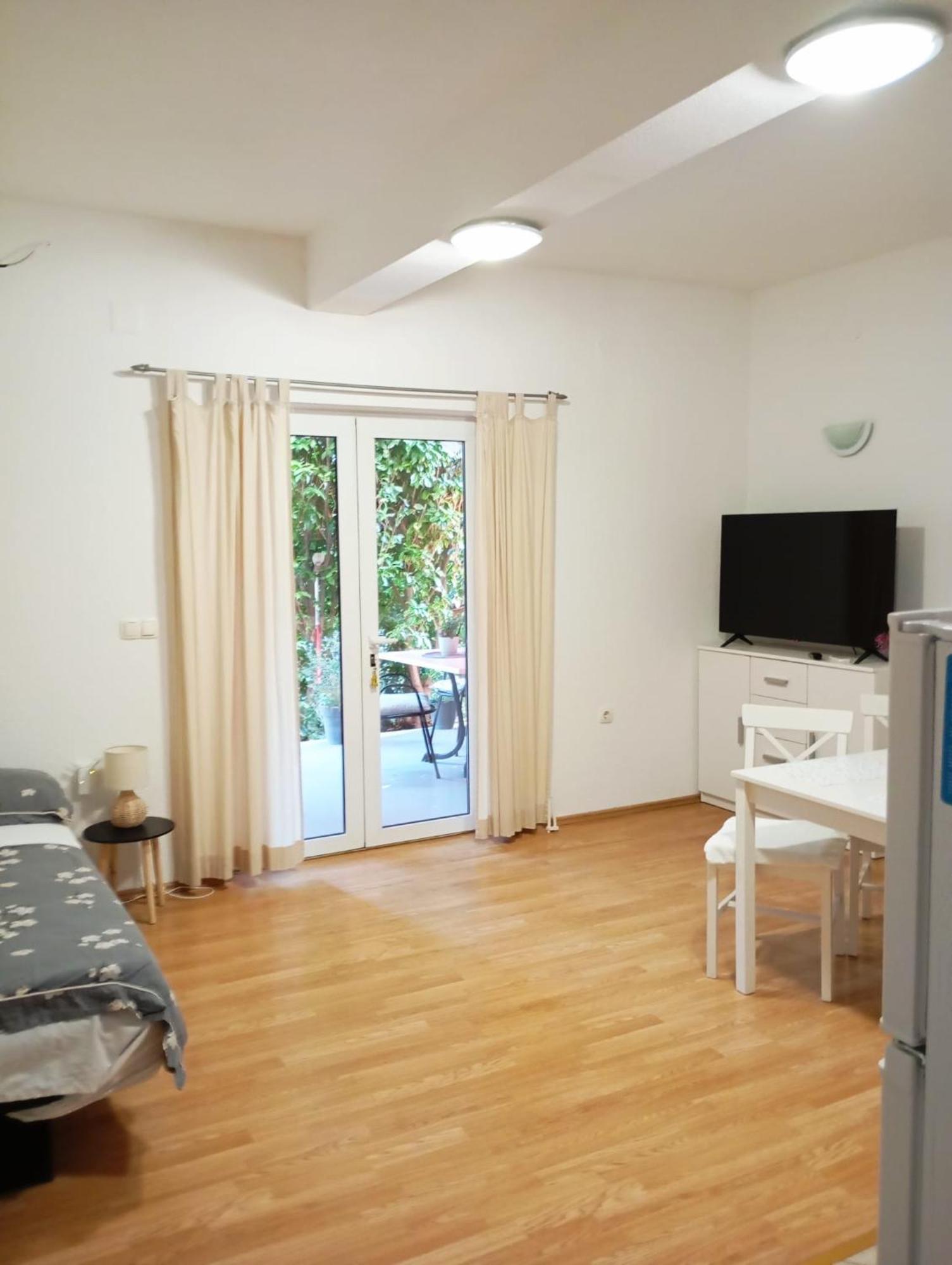 Apartmani Joja بيوغْغاد نا موغو المظهر الخارجي الصورة
